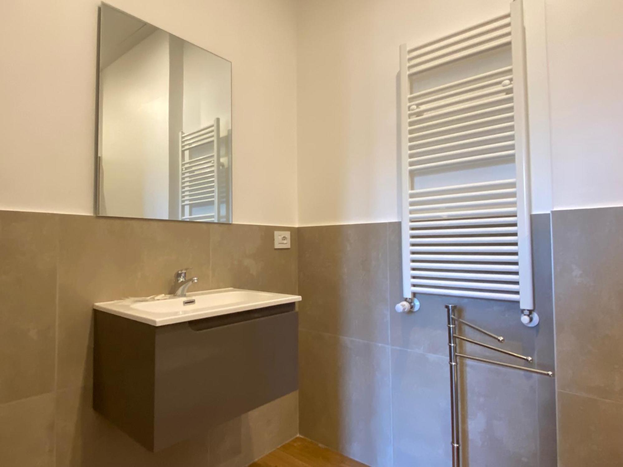 Avantgard Rooms Red Carpet Bologna Bagian luar foto