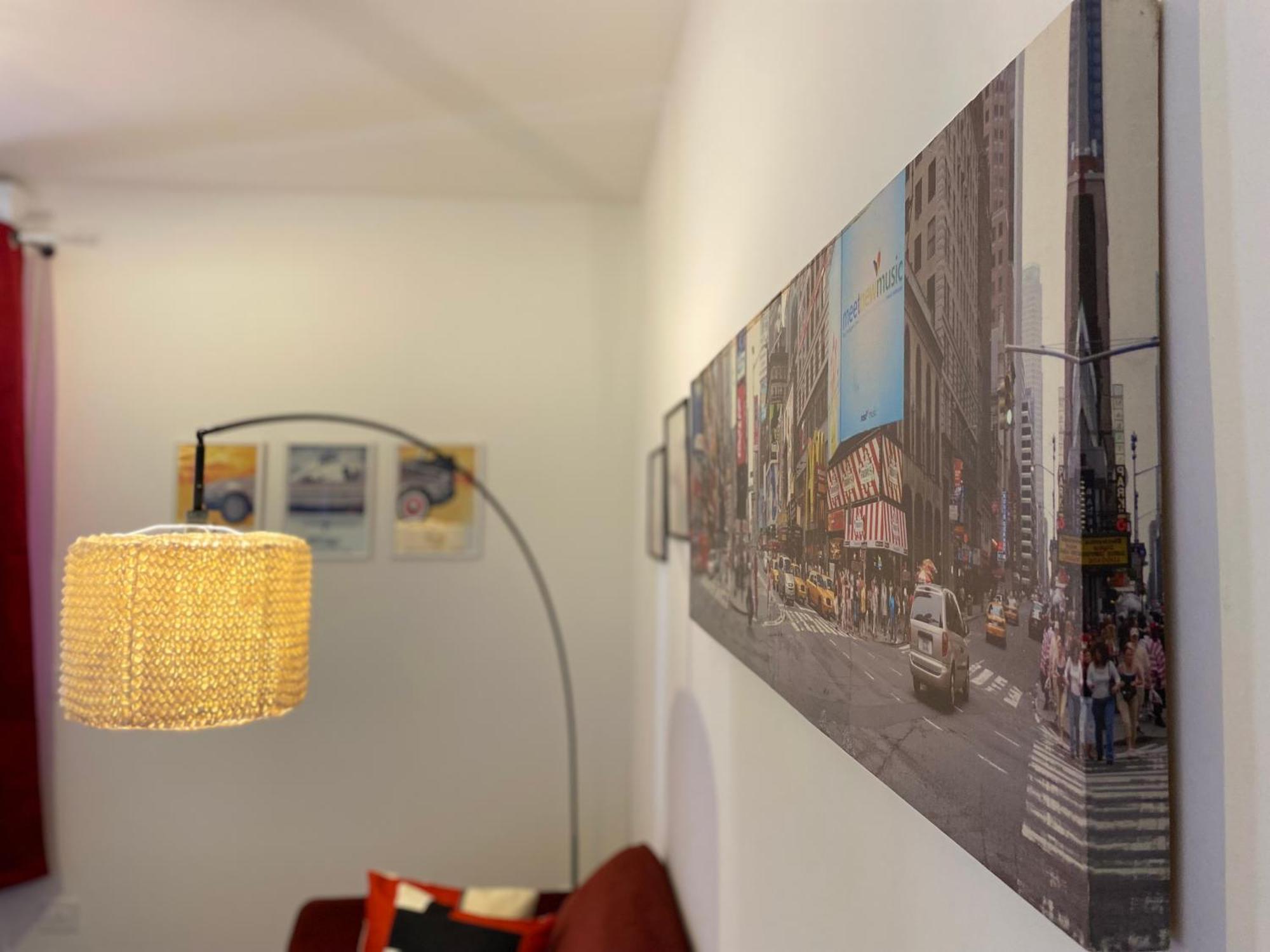 Avantgard Rooms Red Carpet Bologna Bagian luar foto